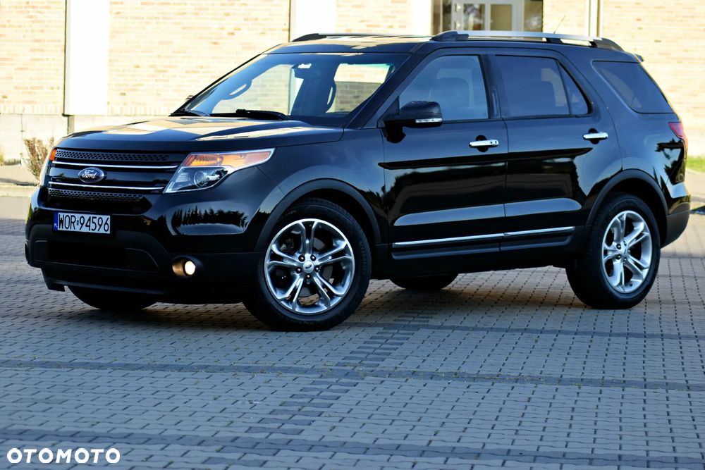 Ford Explorer - 16