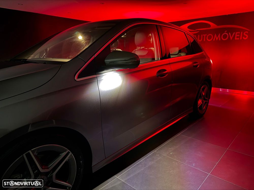 Mercedes-Benz B 180 d AMG Line - 41