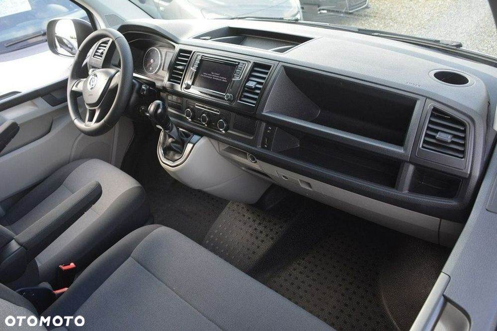Volkswagen Transporter - 17
