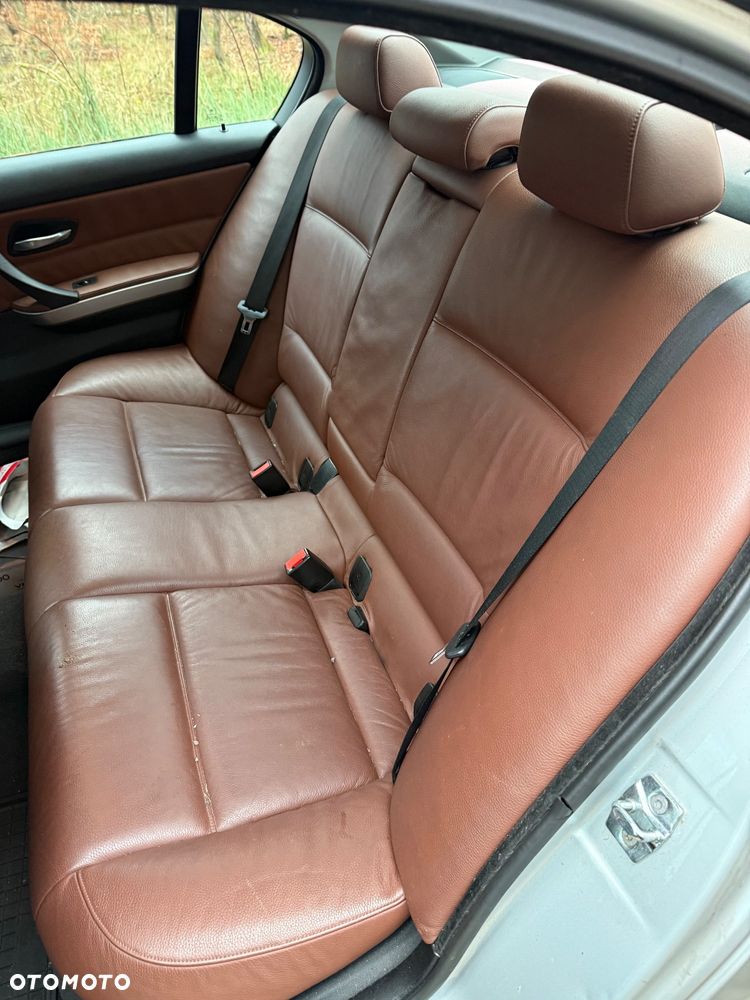 BMW Seria 3 320i - 10