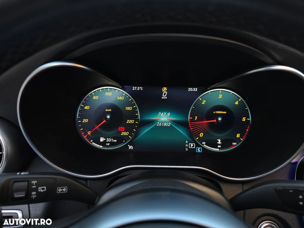 Mercedes-Benz C 220 d 4Matic 9G-TRONIC AMG Line - 15