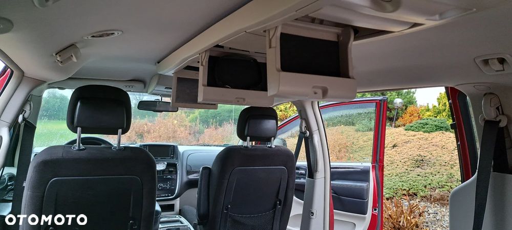 Chrysler Town & Country 3.6 Touring - 19