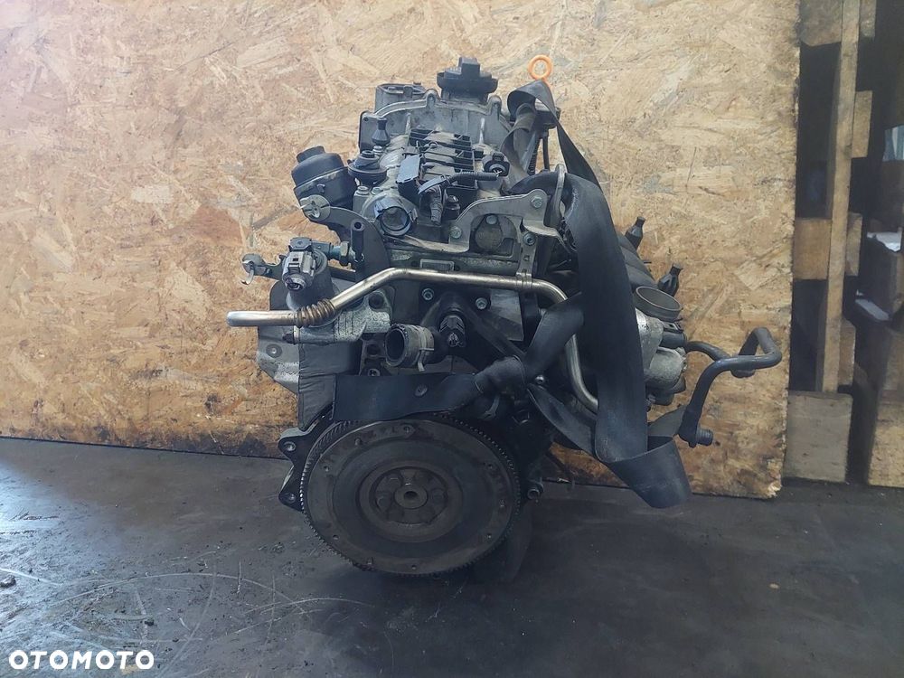 SILNIK BENZYNOWY SEAT IBIZA III 1.2 12V AZQ - 2