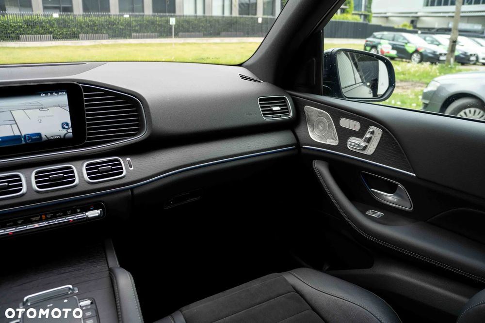 Mercedes-Benz GLE 450 4Matic 9G-TRONIC AMG Line Advanced Plus - 24
