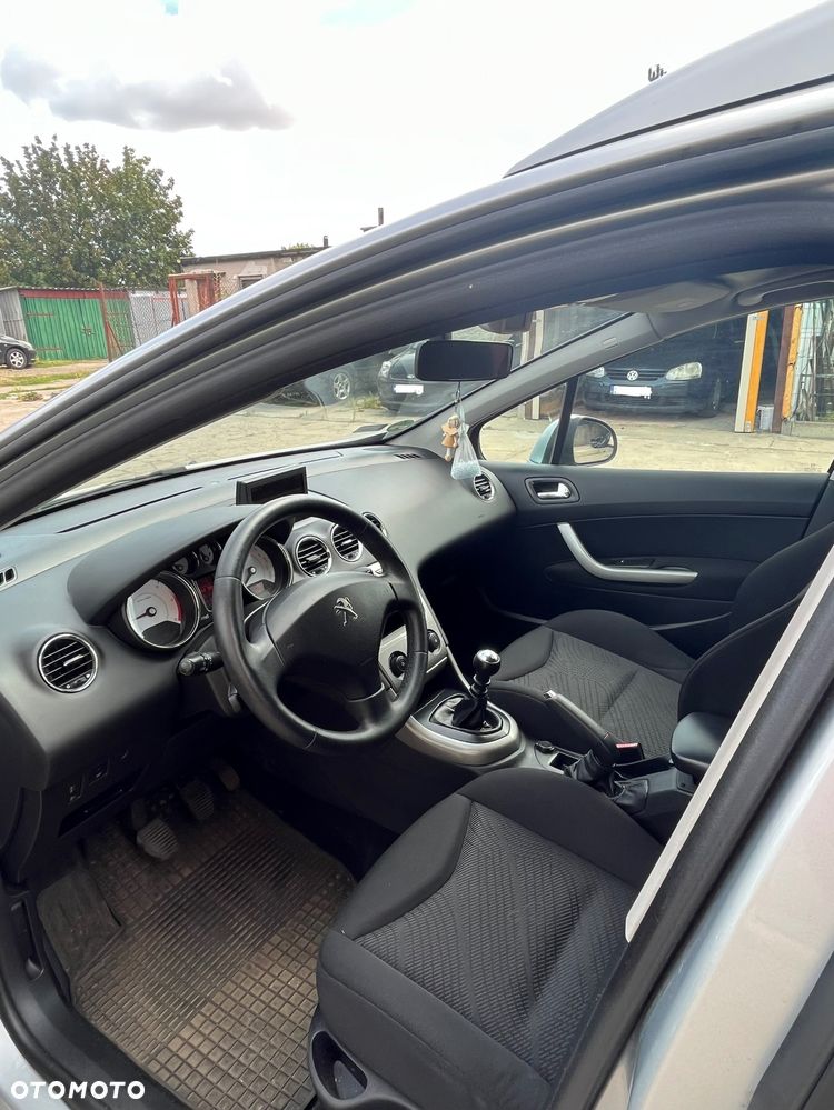 Peugeot 308 - 4