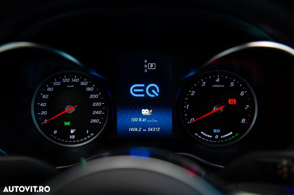 Mercedes-Benz GLC Coupe 300 e 4MATIC - 23