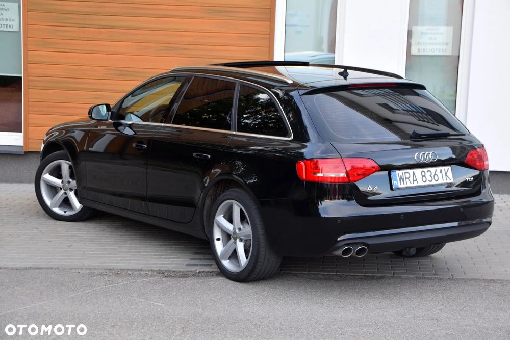 Audi A4 Avant 2.0 TDI Multitronic - 11