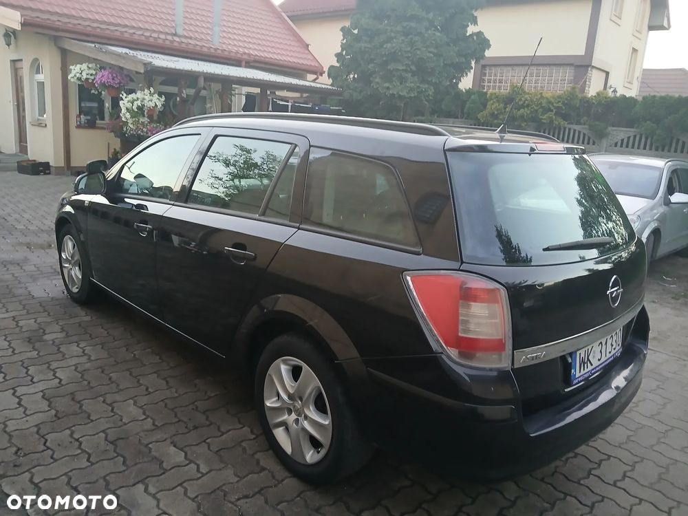 Opel Astra - 4