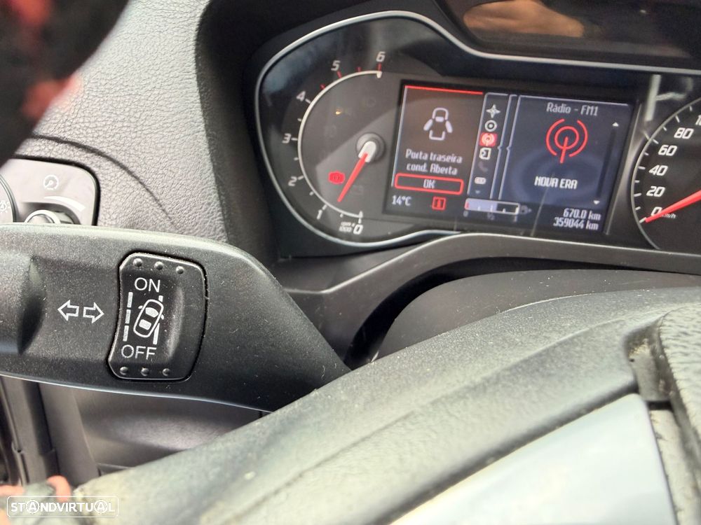 Ford S-Max 2.0 TDCi Titanium 7L - 18