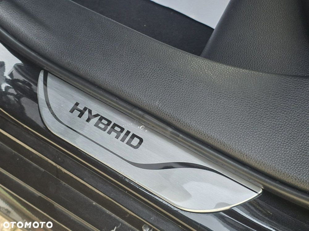 Toyota Corolla 1.8 Hybrid Executive - 14