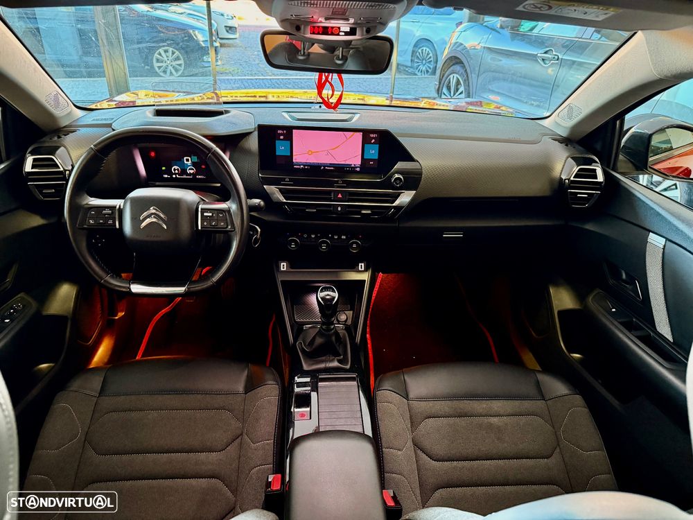Citroën C4 X - 11