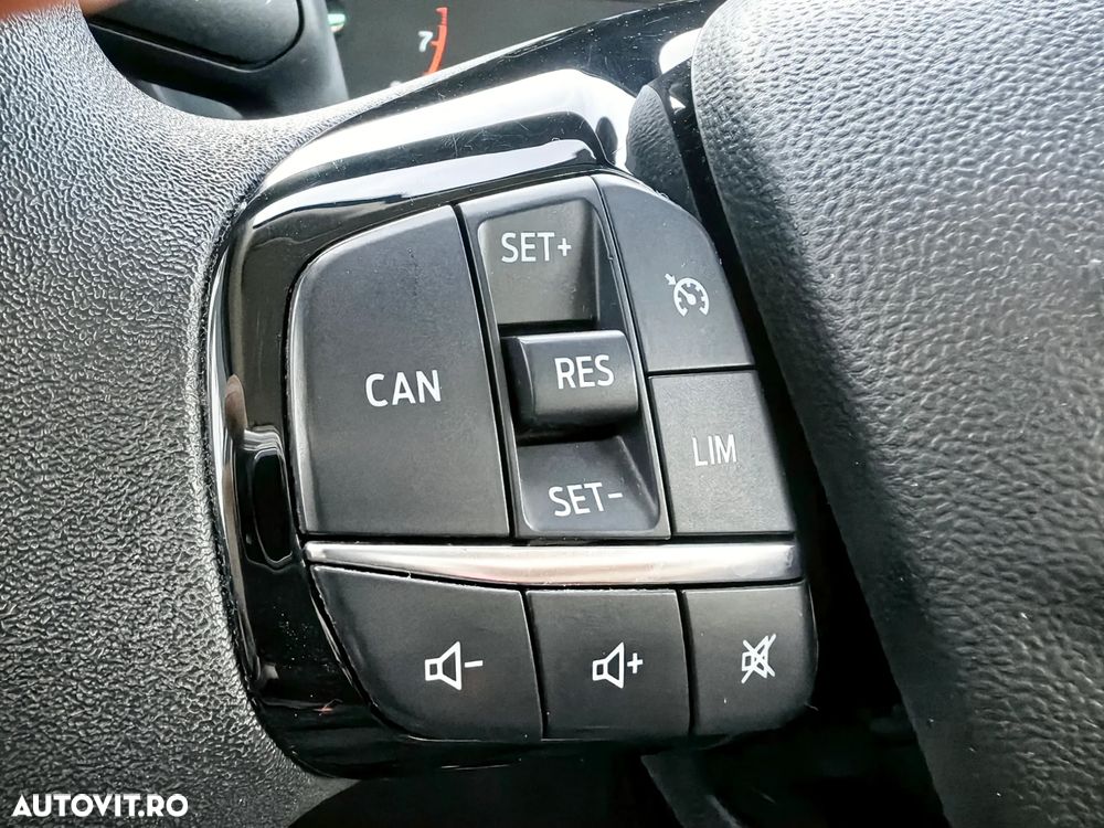 Ford Fiesta 1.0 EcoBoost Trend Connected - 24