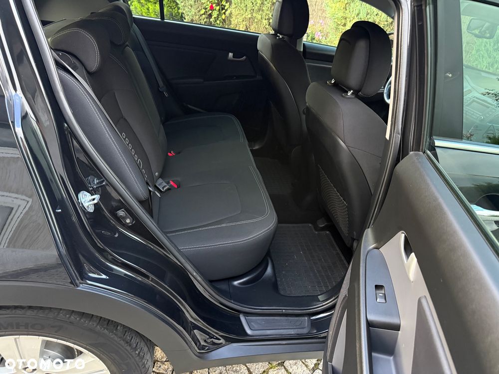 Kia Sportage 2,0 CRDI AWD Vision - 32