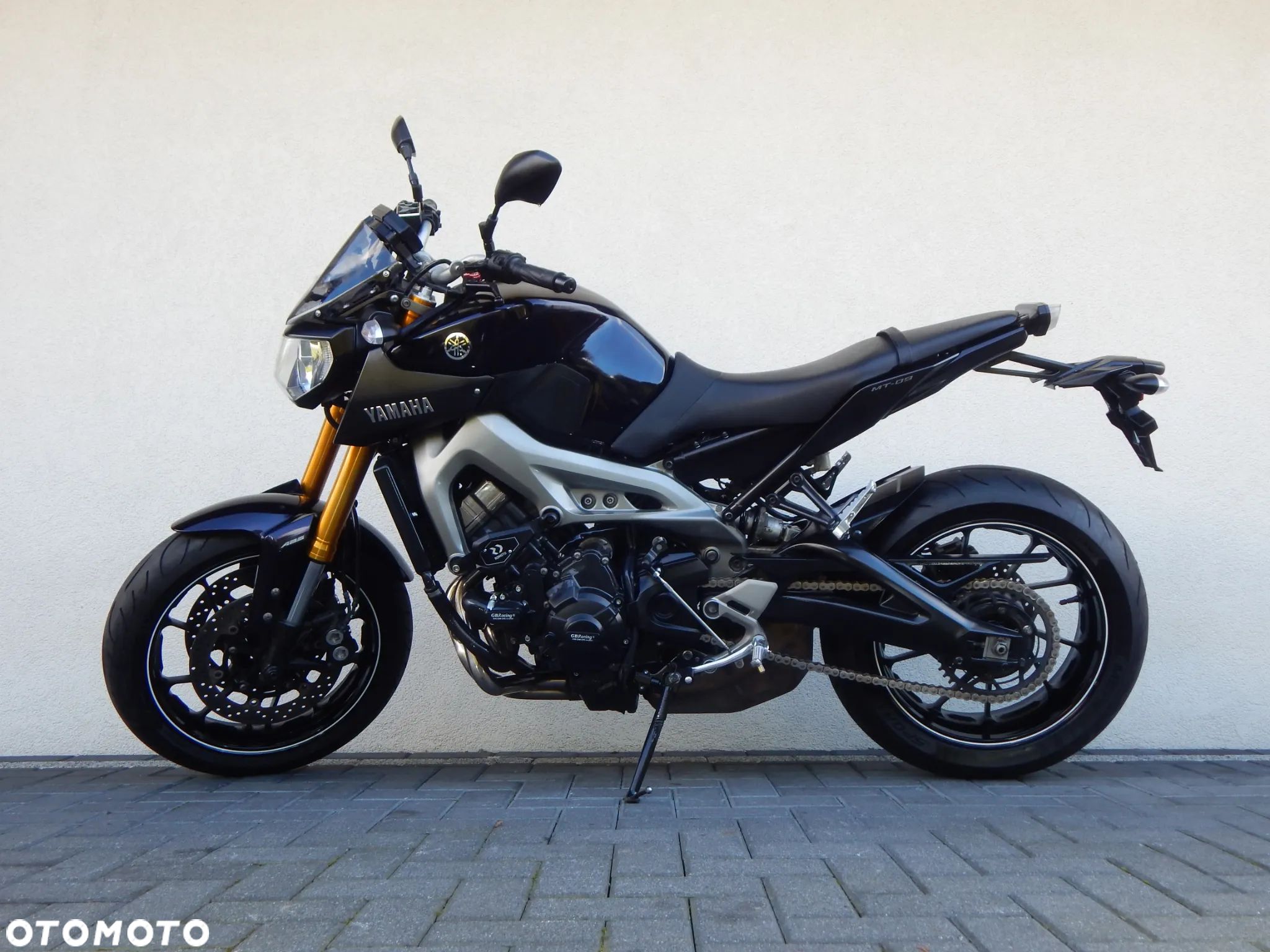 Yamaha MT - 1