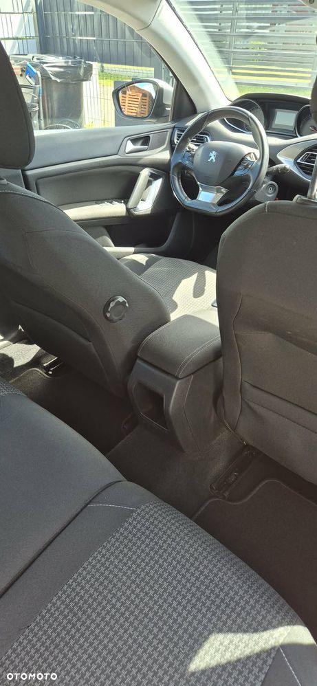 Peugeot 308 1.5 BlueHDi Active Pack S&S - 10