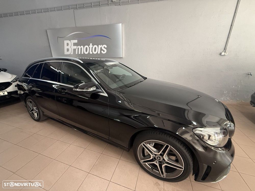 Mercedes-Benz C 300 de AMG Line - 3