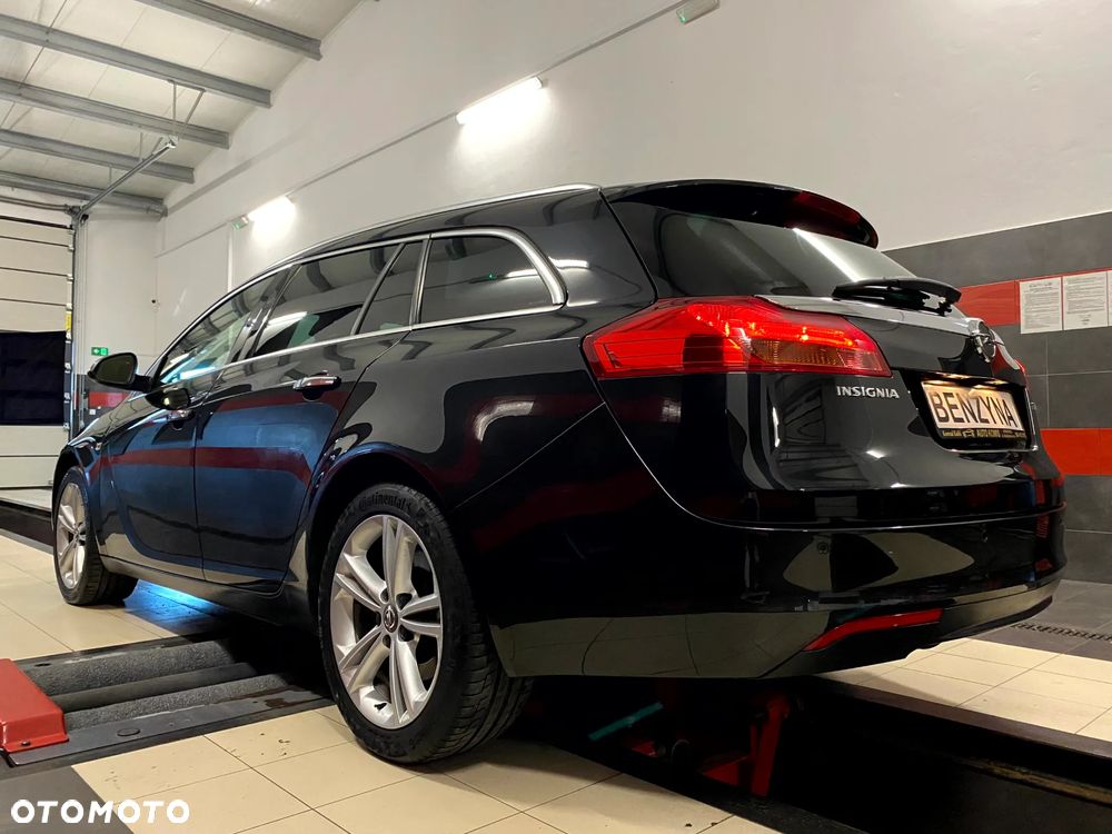 Opel Insignia 1.6 Turbo Cosmo - 9