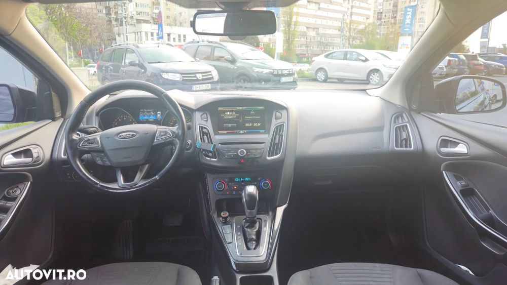 Ford Focus - 5
