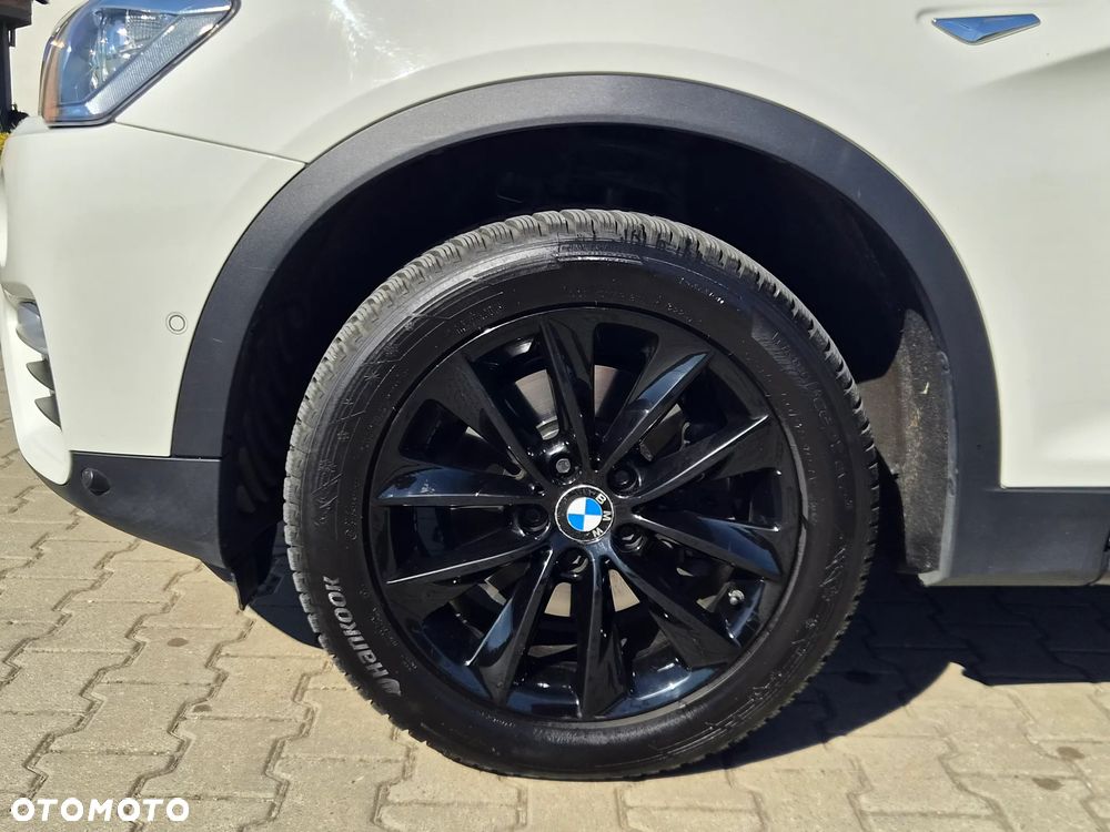 BMW X4 xDrive20i xLine - 30