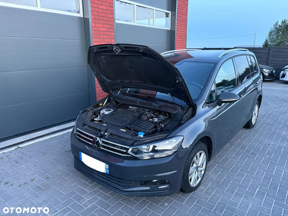 Volkswagen Touran 2.0 TDI SCR DSG UNITED - 25