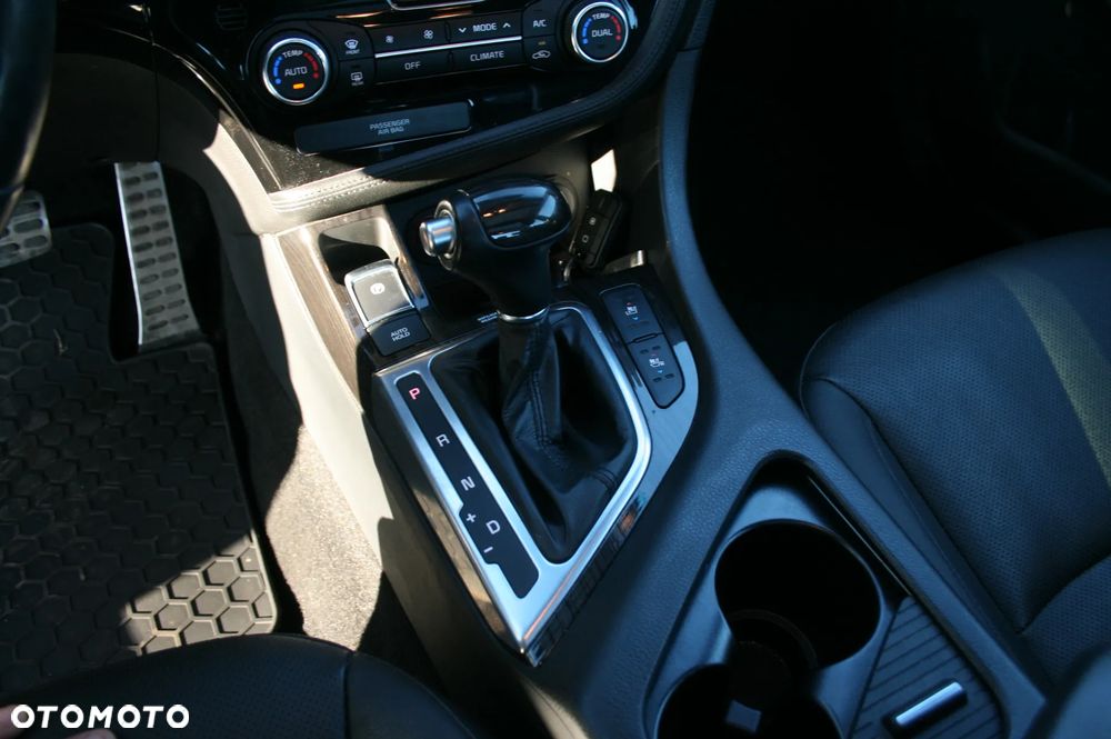 Kia Optima 1.7 CRDI Automatik Spirit - 25