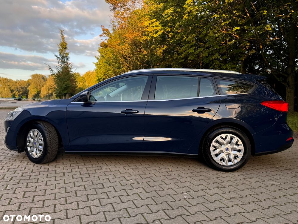 Ford Focus 1.0 EcoBoost Start-Stopp-System TITANIUM STYLE - 9