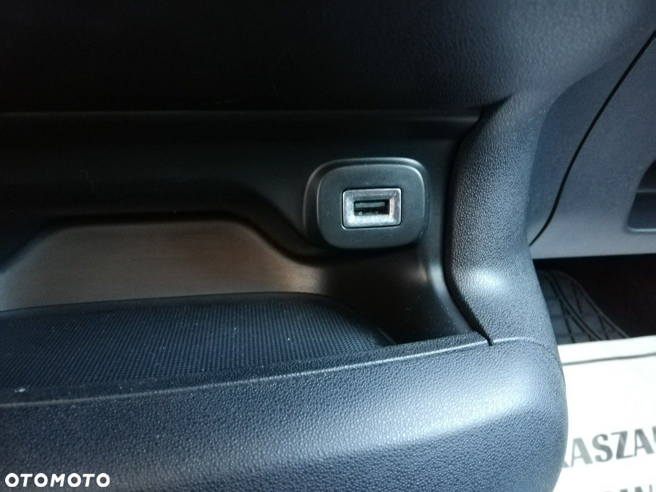 Citroën C4 Cactus - 19