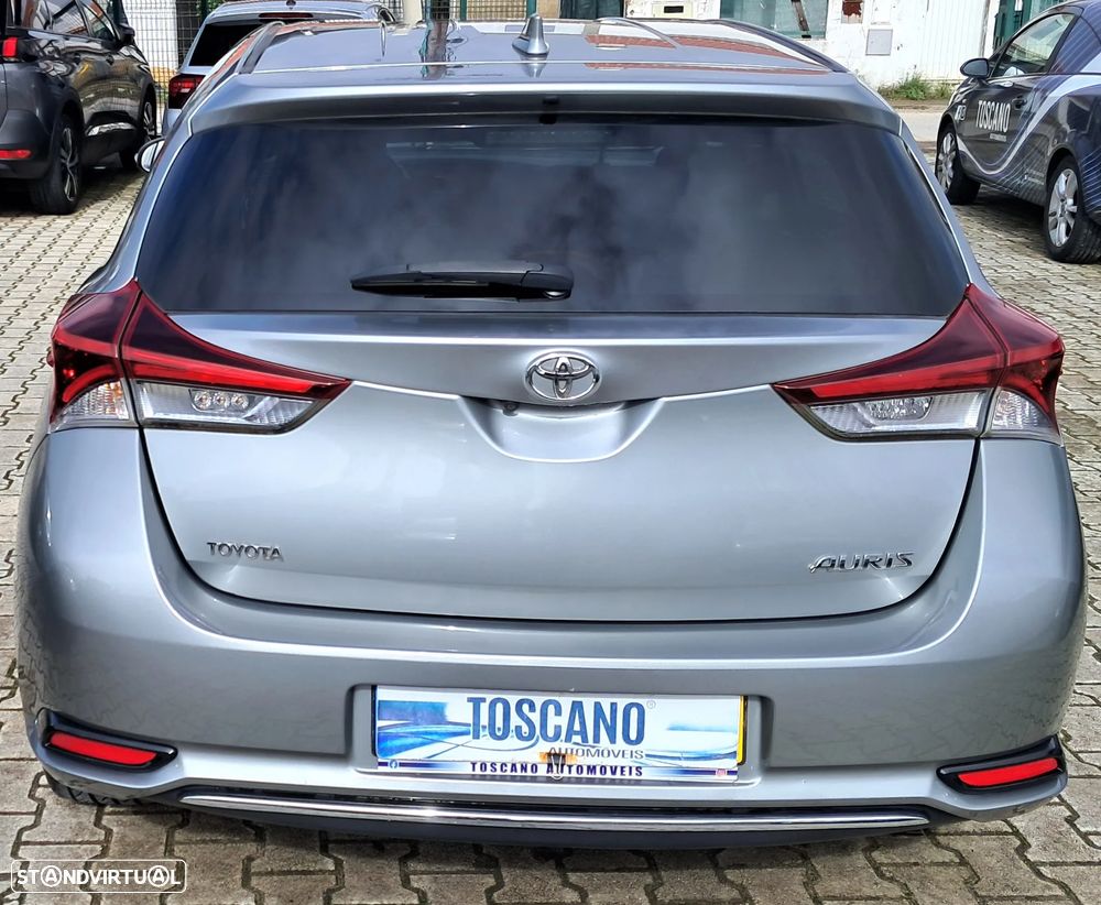 Toyota Auris 1.4 D-4D Comfort+Pack Sport - 23