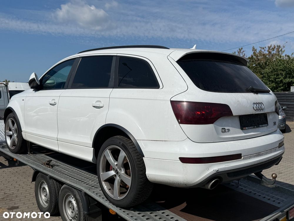 Audi Q7 - 3