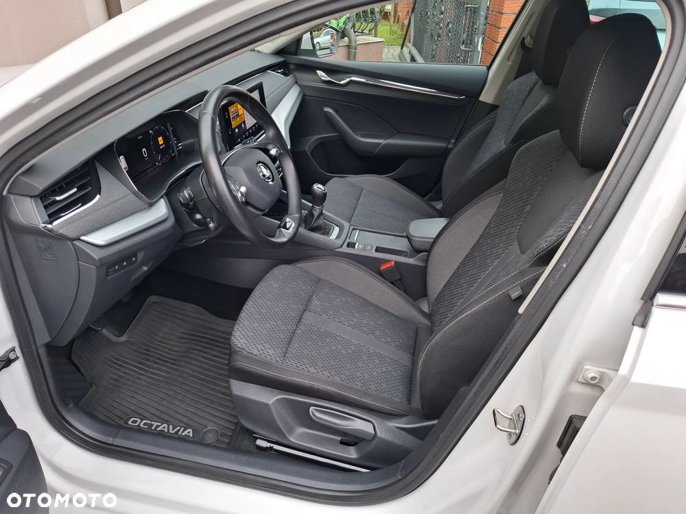 Skoda Octavia 1.5 TSI ACT Style - 16