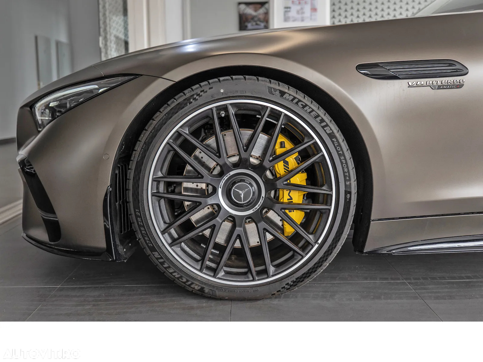 Mercedes-Benz SL AMG 63 4MATIC+ - 13