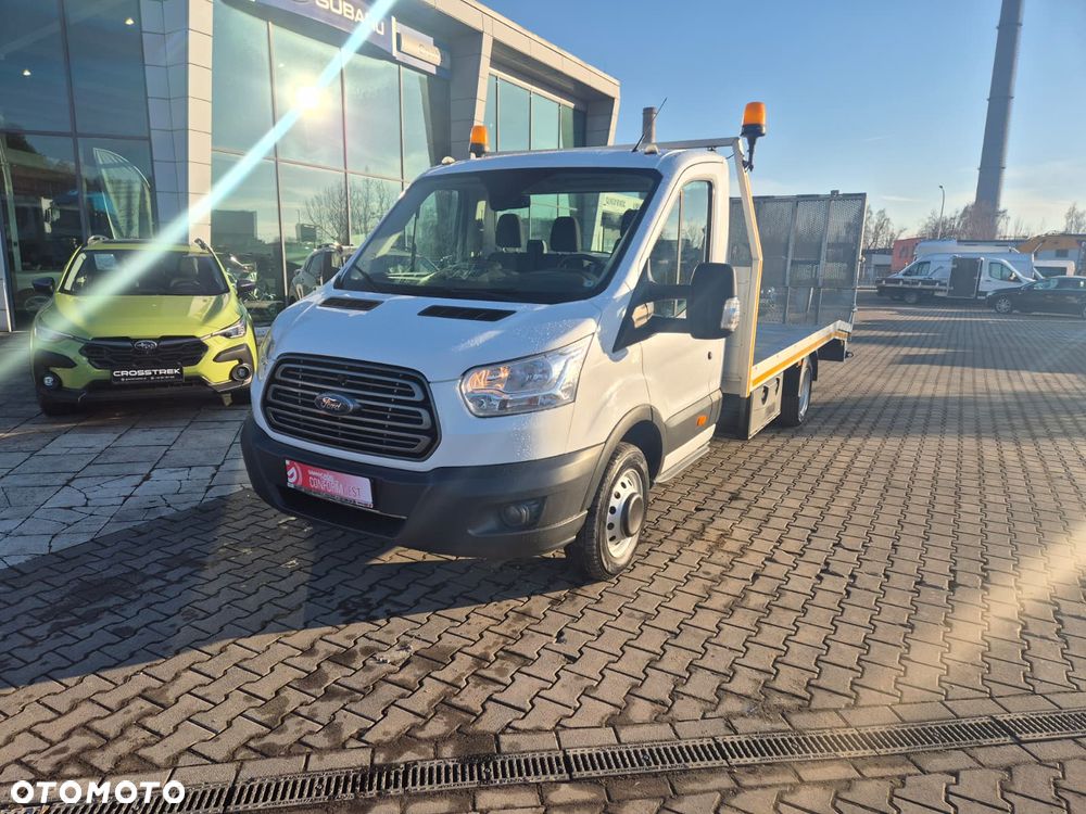 Ford Transit 2.0 TDCi / AUTOLAWETA / LAWETA DO MASZYN / SZEROKI NAJAZD / STAN IDEALNY / 1 WŁ / BEZWYPADKOWY / ORYGINALNY PRZEBIEG / 3 MIEJSCA / POMOC DROGOWA / NAPĘD TYŁ / EURO 6 / NISKI PRZEBIEG! - 4