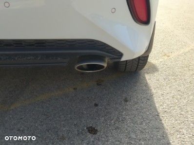 Kia Ceed - 13
