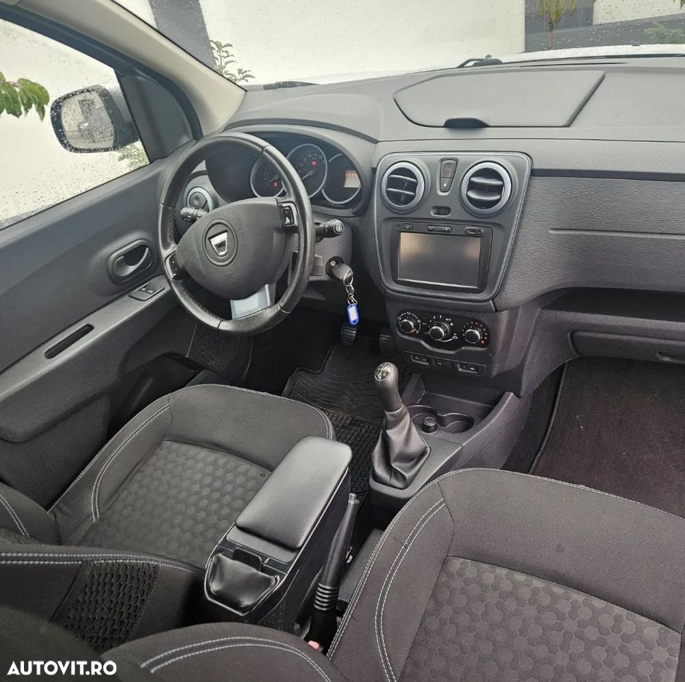 Dacia Lodgy TCe 115 Stepway - 5