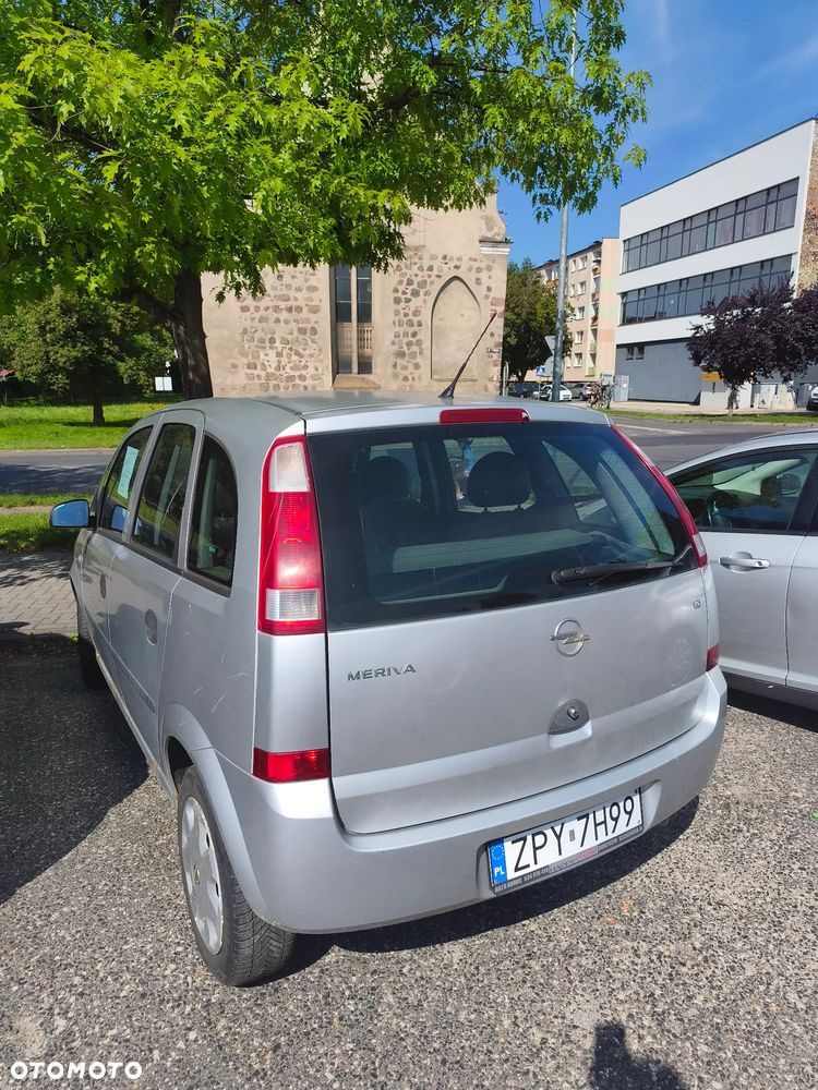 Opel Meriva 1.6 16V Enjoy - 4