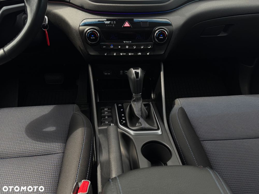 Hyundai Tucson 1.7 CRDI BlueDrive Comfort 2WD DCT - 18
