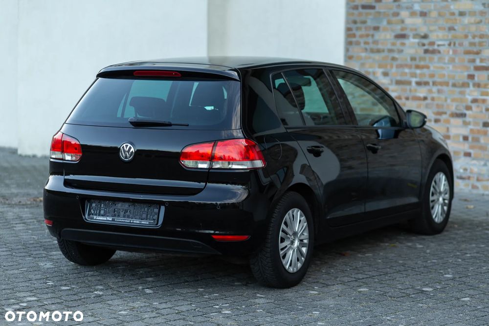 Volkswagen Golf VI 1.6 Comfortline - 17