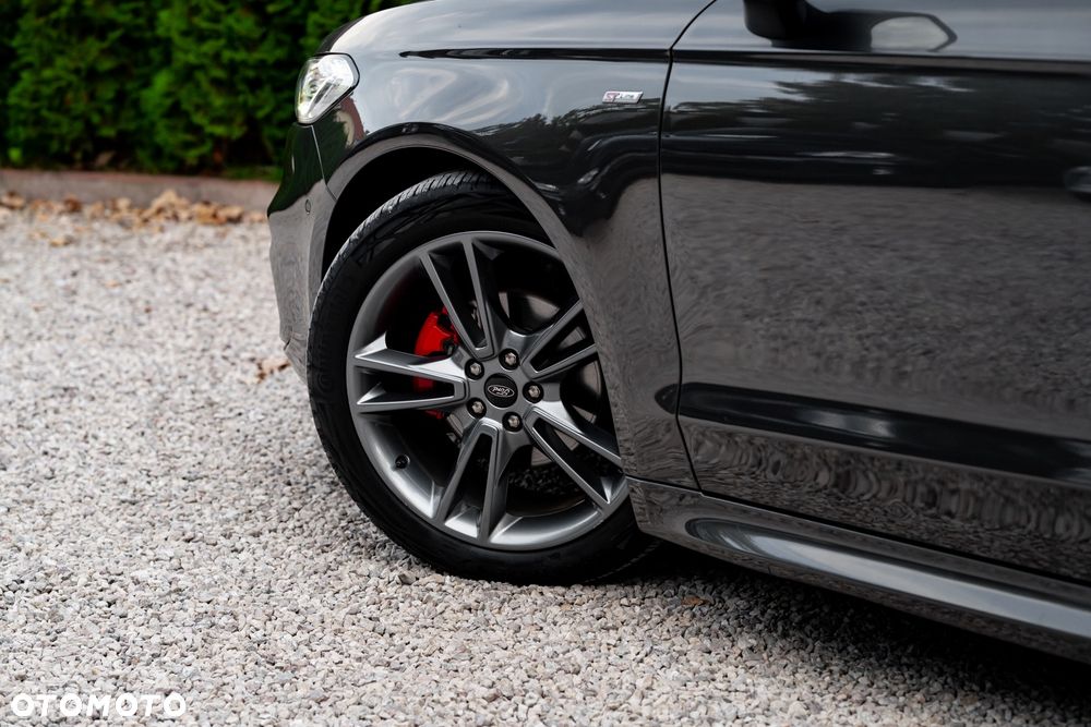 Ford Mondeo - 11
