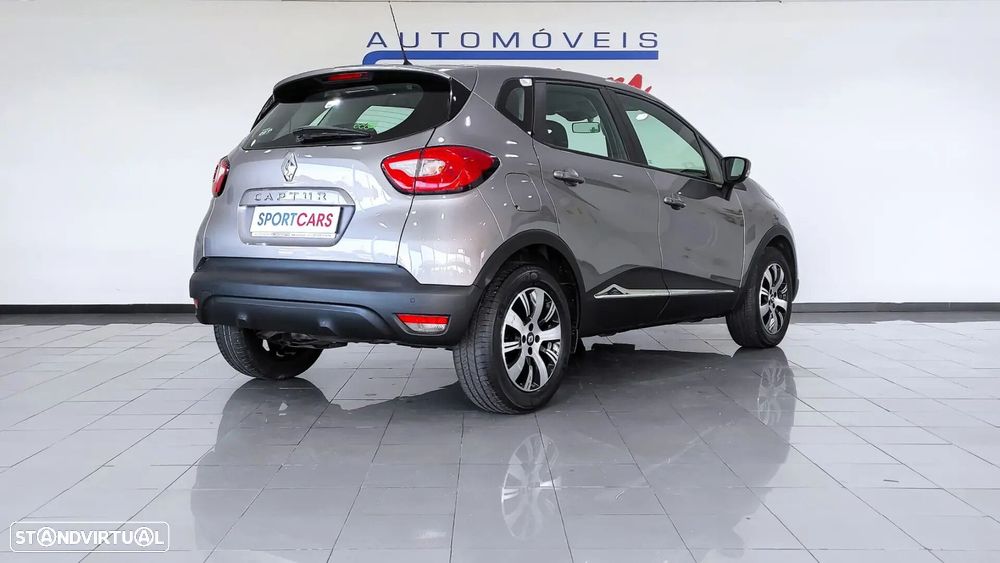 Renault Captur - 12
