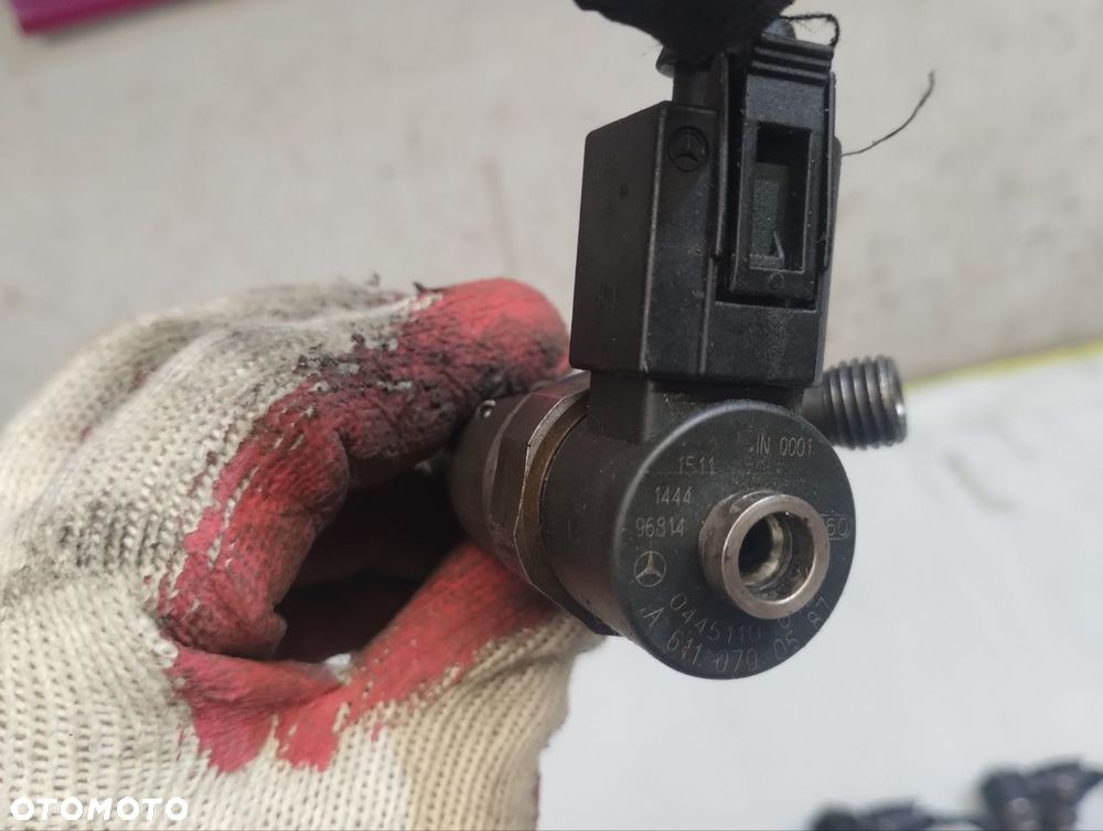 WTRYSK MERCEDES W202  A6110700587 - 4