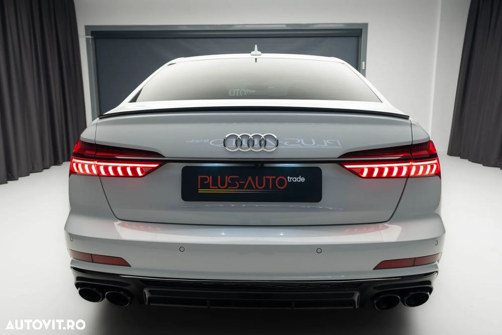 Audi A6 2.0 40 TDI quattro S tronic Sport - 14