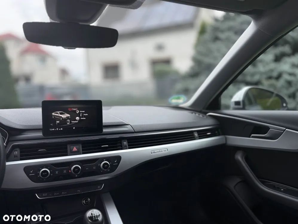 Audi A4 Limousine - 13