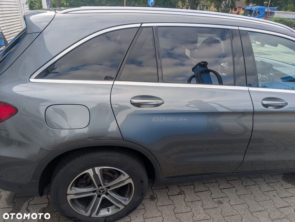 Mercedes-Benz Glc 2017 photo 3