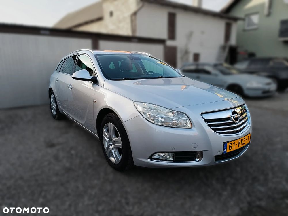 Opel Insignia 1.6 Turbo Design Edition - 3