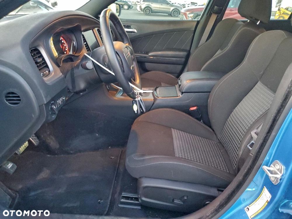 Dodge Charger 3.6 GT - 8