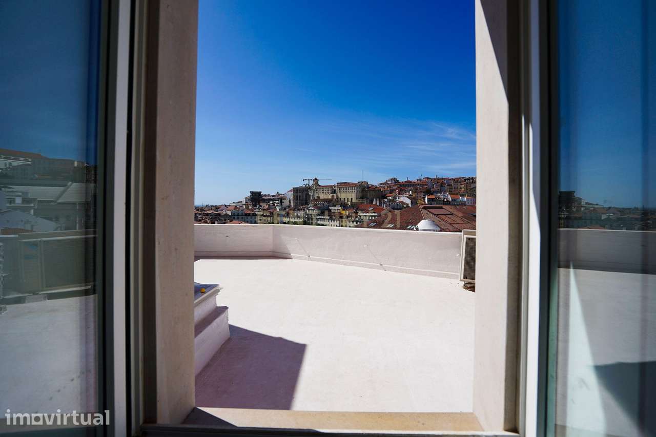 Apartamento T1 com Varanda e Vista Panorâmica em Lisboa - Grande imagem: 2/22