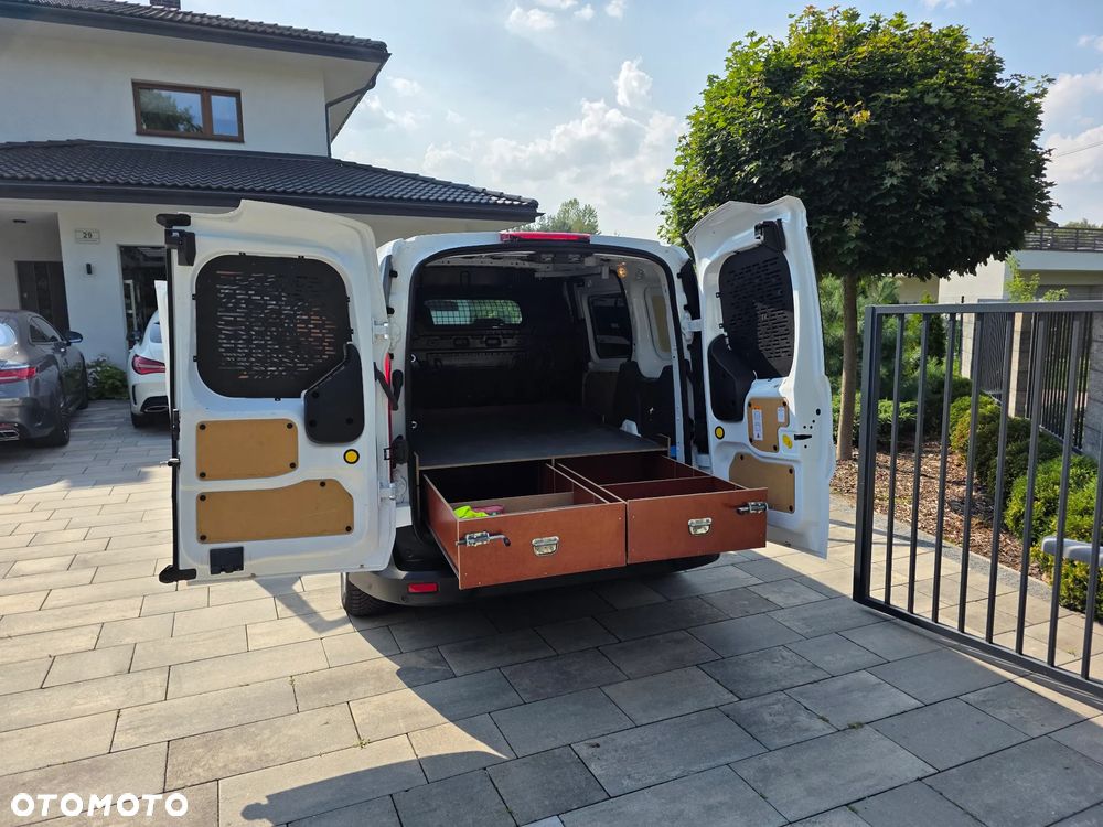 Ford TRANSIT CONNECT - 16