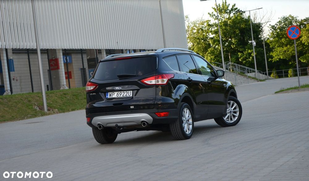 Ford Kuga - 12