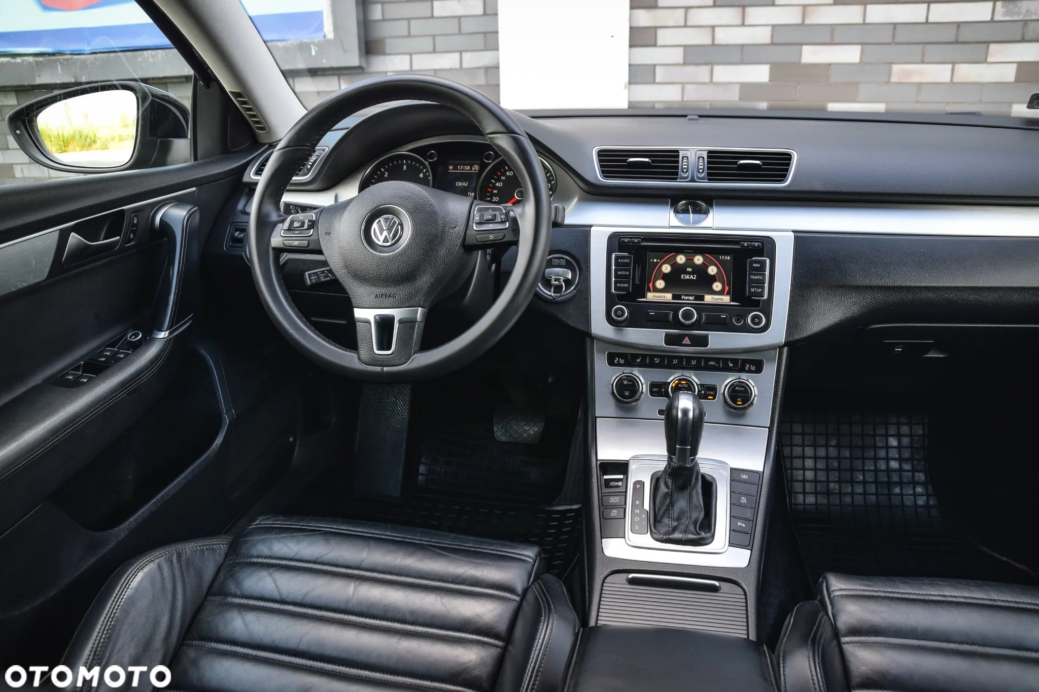 Volkswagen Passat 2.0 TDI Highline DSG - 29