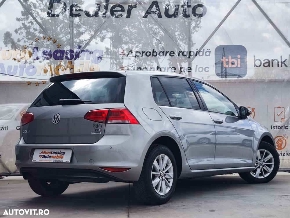 Volkswagen Golf 1.6 TDI DPF BMT Comfortline - 9